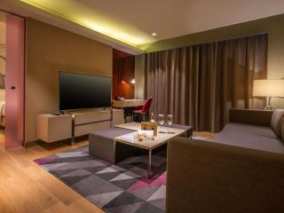 Novotel Manila Araneta City Hotel - Manila - 8