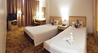 The Orchid Hotel - 7