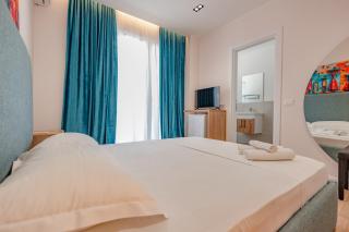 Queen Residence & Hotel - 1