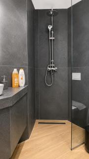 Patrwn 28 Suite 2 by Sotega Lux - 9