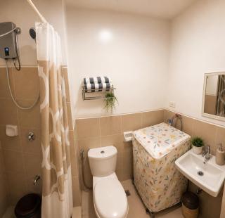 Posh 1BR @ SM Southmall w/ 100mbps and Netflix - 7
