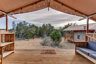 Idyllic Tented Cabin Incredible for Adventure Lovers in Texas - 3