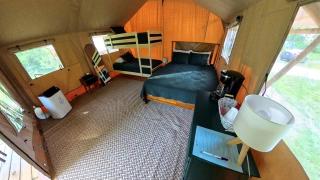 Family-Friendly Safari Tent with Marina Access Near Lake Livingston in Point Blank, Texas - 9