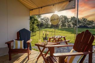 Iconic Tented Cabin with Fire Pit in Cassville, Missouri - 8