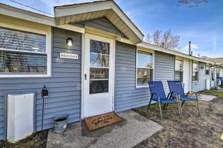 Lakeside Retreat with Fire Pit & Pet-Friendly Escape in Houghton Lake, Michigan - 5