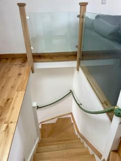 Apartment Sleeps 6 with Parking - 5