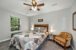 Fantastic Peaceful Cabin in Fort Payne, Alabama - 7