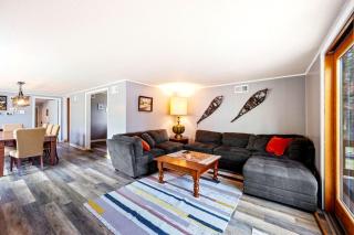 Cozy Lakefront Retreat | Fire Pit, Pet-Friendly & Scenic Views near Sturgeon Bay, WI - 1