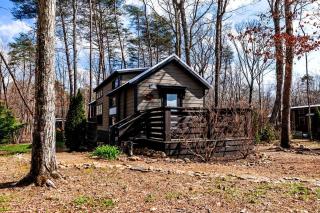 Quiet Nature Retreat Perfect for Unwinding & Outdoor Moments in Monteagle, Tennessee - 0