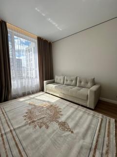 Cozy Stay in Respublica Apartments - 1