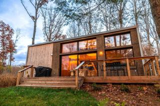 Serene Modern Tiny Home with Fiery Gizzard Reservoir Views Near Tracy City | Tennessee - 4