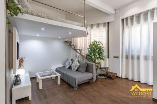 Elegante Loft con Altillo y Diseño Moderno, Centro - 5