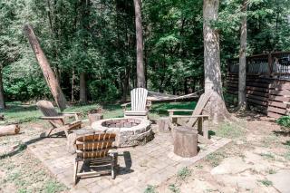 Impressive Cabin with Hot-tub and Close to Great Hiking Trails in Monteagle, Tennessee - 2