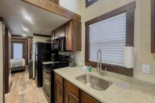 Gorgeous Cabin with Hot-tub and Games in Monteagle, Tennessee - 4