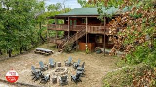 Incredible Wooden Cabin with Fire Pit in Miami, Oklahoma - 5