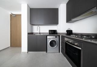 Modern 1BR in Tiraz 4, Aljada - 5