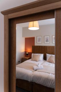 Hull City Stay Sleeps 6 - 1