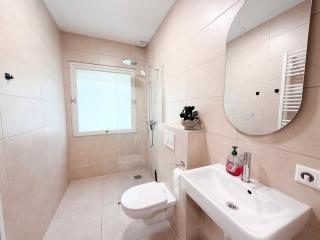 XL 14-bed villa in nature Tilburg City - 9