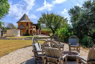 Whimsical Historic Homestead with Arcade & Ridge Views near Downtown Fredericksburg, Texas - 9