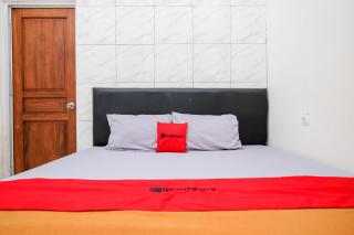 RedDoorz near RSUD Tidar Magelang - 0