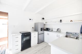 Owlet Cottage in Arniston - 2
