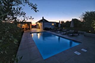 Leonardo House - 9
