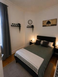 Comfortable 2 Bedroom Flat in Leith - 4