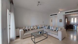 Dreamy Seafront 2BR- Panoramic Sea Views- El Gouna - 1