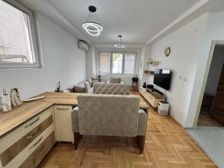 Premium Rentals - Skopje Stay IX - 6
