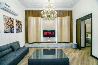 6 Bedroom Luxury Apartment in Nizami street - 3