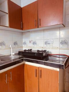 1BDM Aptmt Free Wifi,TV, NETFLIX,FRIDGE,KITCHEN-busy area - Daressalam - 5