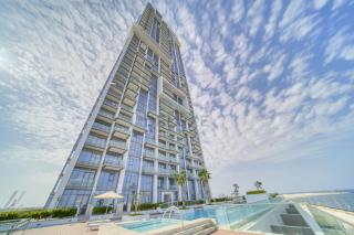 Stylish Studio with Sea Views and Direct Access to the Pool from Balcony, The Anwa By Omniyat, Dubai Maritime City by Deluxe Holiday Homes - 1
