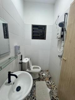 Homestay Dgajah - 4