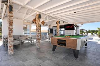 Cape Serenity Mansion - 4