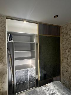 New modern studio on the 1st floor, all amenities - 5