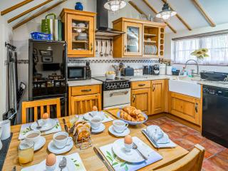 Corner Cottage - 1