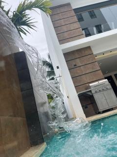 Smart Apartment with pool, gym & more! - 7