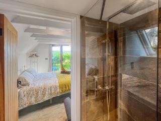 Wysteria, North Lodge - 2