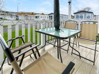 H And D Greenan Village - 8