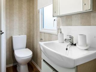 H And D Greenan Village - 3