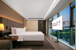 Intercity Hotel Wuhan Nanhu Huazhong Agricultural University - 4