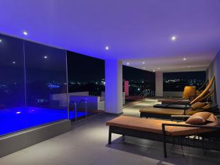 Luxe 2 BDR With Pool On Rooftop In Lekki 1 - 8