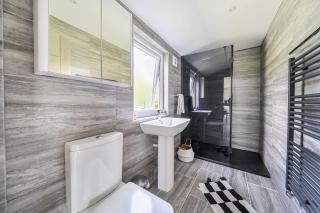 Romantic Hot Tub Lodge Stunning Views - 7