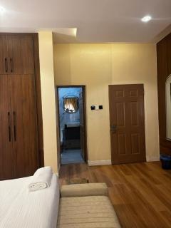 Pegasus Hotel & Suites - 6