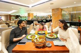 Holiday Inn Dhaka City Centre by IHG - 9