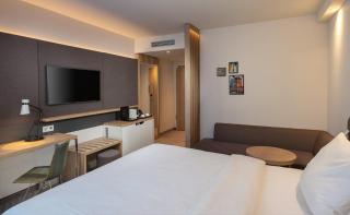 Holiday Inn - Hamburg - Berliner Tor by IHG - Hamburgo - 2