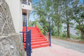 SPOT ON The Patharkot Cafe & Cottage - 1