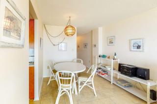Sea Colony 7th floor condo with ocean veiw pool basketball court & gym - 5
