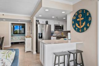 Sea Colony Ocean 5th floor condo with free WiFi elevator & balcony - 3
