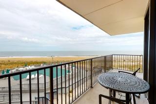 Sea Colony 3rd floor condo with shared sauna gym pool & ocean view - 9